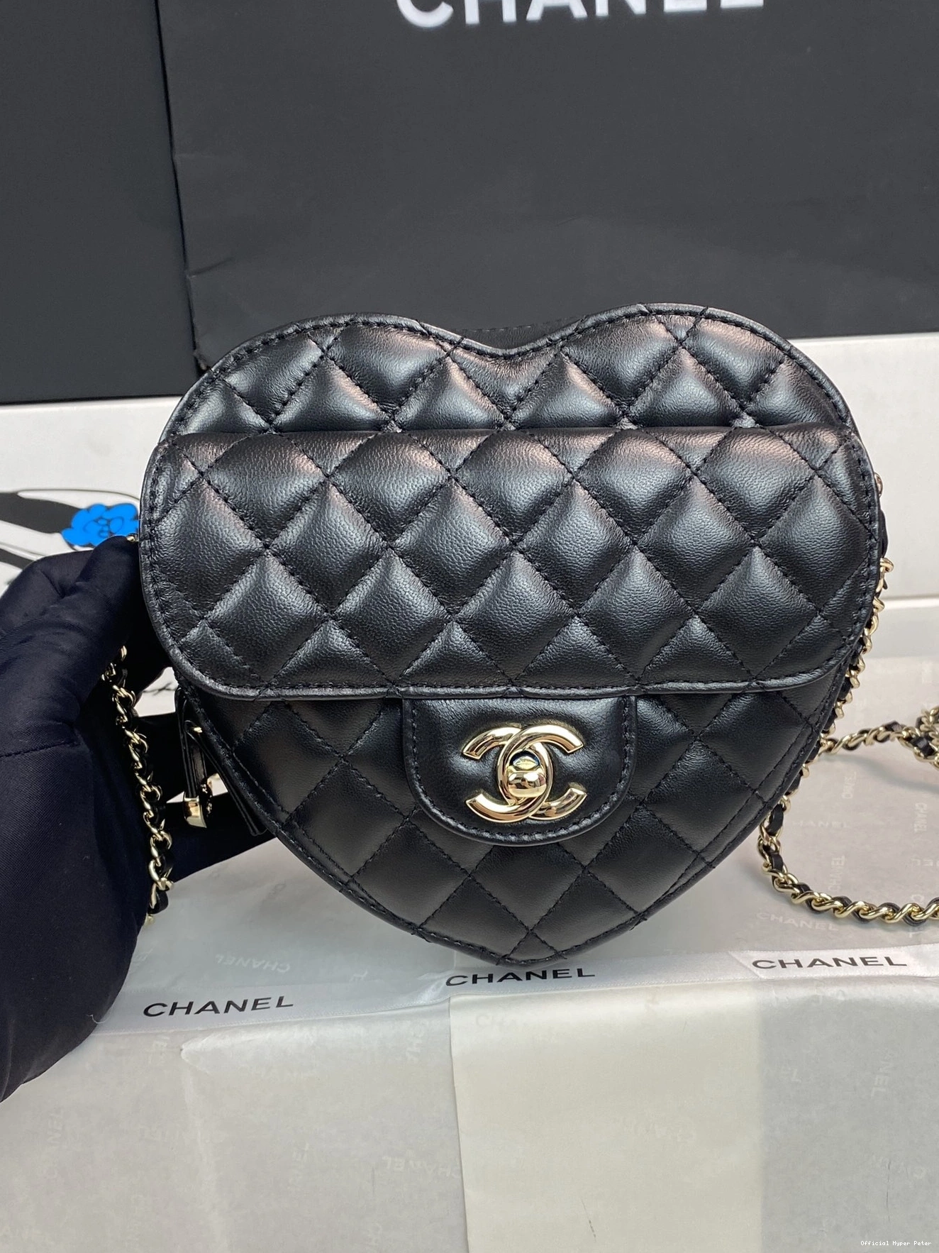 HyperPeter Bag-18*16.5*6.5CM Heart CHANEL 0729